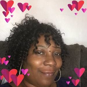 Meet your Posher, Tonya